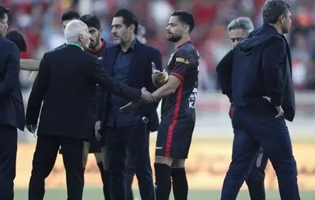  10 سوال پرسپولیس از باشگاه تراکتور 