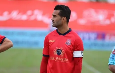 شجاعی در نساجی می‌ماند
