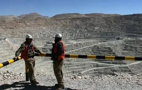 تاج صدر نشینی شیلی در تولید فلز سرخ در معرض خطر