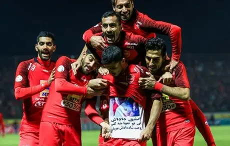 رزومه دو بازیکن خارجی به سرمربی پرسپولیس داده می‌شود
