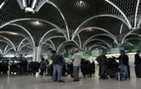بازداشت ۲ بازیکن تیم ملی فوتبال عراق در فرودگاه