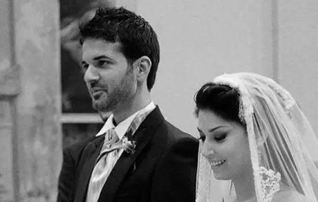 
پیام عاشقانه همسر استراماچونی به مناسبت سالگرد ازدواج+ عکس