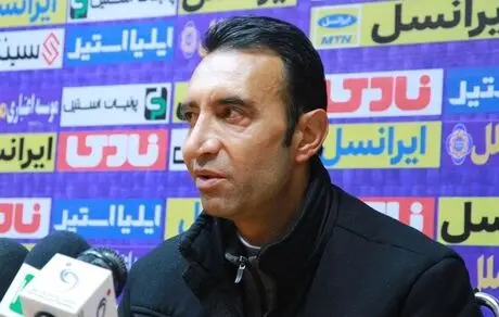 عنایتی: یک جای خالی برای علی کریمی کنار گذاشته‌ایم