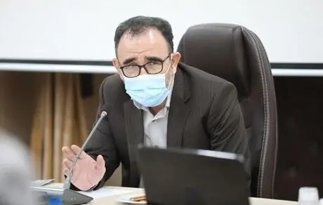 در مراکز تجاری و پاساژها نماز برپا شود