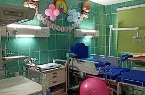 بانوان برای زایمان، آرایش شده به اتاق عمل وارد نشوند