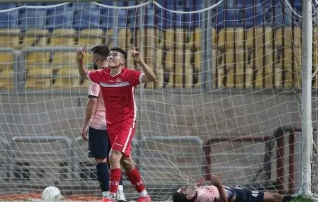  فسخ قرارداد تمیروف با پرسپولیس چقدر آب خورد؟ 