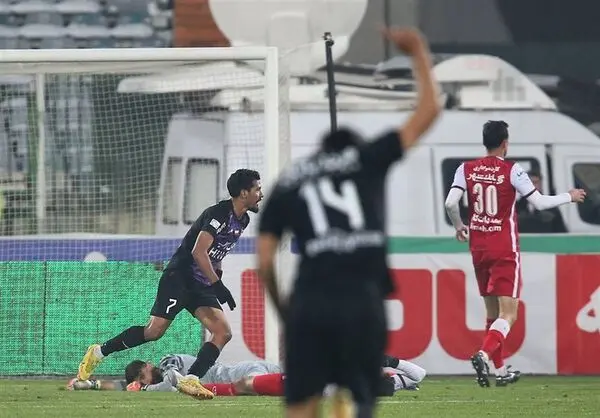 محمدی: گلم به پرسپولیس را به پورقاز تقدیم می‌کنم 