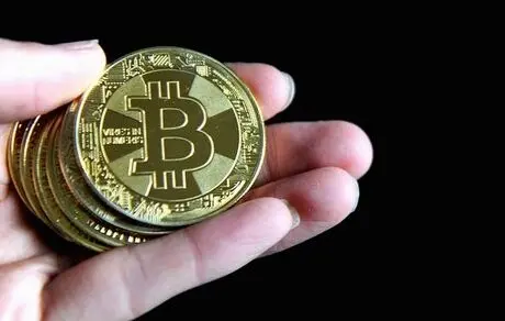 سقوط وحشتناک بیت‌کوین؛صرافی ها مختل شدند