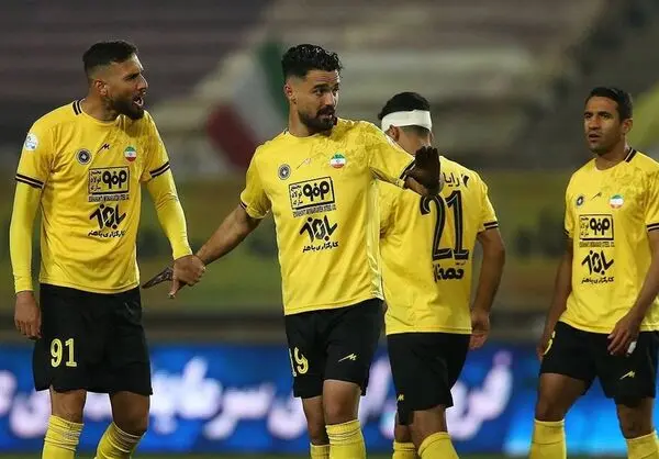 موضع‌گیری جنجالی نورافکن علیه اشتباهات داوری: سوت‌ها عمدی به نفع پرسپولیس است
