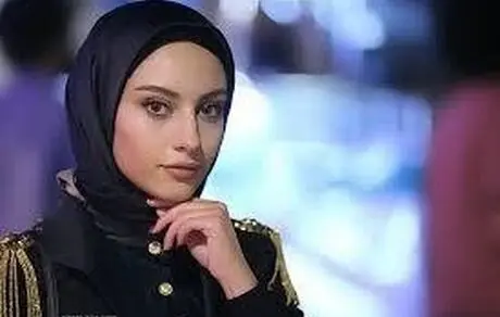 عکسی از ترلان پروانه در فیلم گربه سیاه