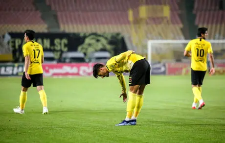 جواب رد بازیکن پرسپولیس به سپاهان+ عکس