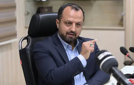 احسان خاندوزی متهم می‌کند؛ فروش پادگان سپاه برای تامین هزینه آزمایش موشک + ویدیو
