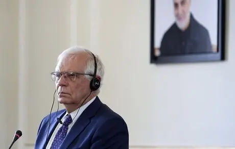 ۳۰۰ میلیارد دلار ذخایر ارزی بانک مرکزی را توقیف کنید