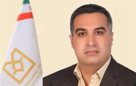 اخلاق حرفه‌ای و مشتری‌مداری در کنار توسعه خدمات بانکداری زمینه ساز جذب منابع است 