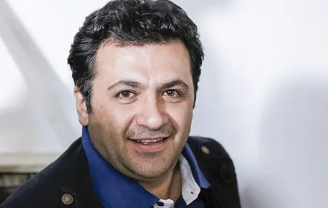 وضعیت وخیم شهرام عبدلی در بیمارستان/ برایش دعا کنید
