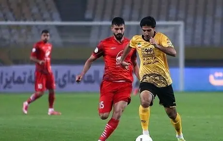 سپاهان به حسینی رضایت‌نامه نمی‌‌دهد/ سلمانی یک فصل دیگر با سپاهانی‌ها قرارداد دارد؟ 