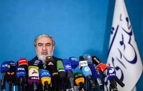 رفع محدودیت های اینترنتی در انتظار تصمیم شعام و شاک