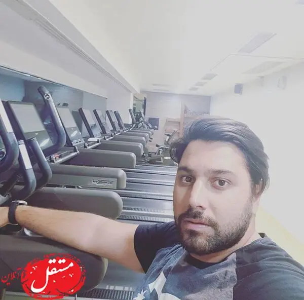 خواننده مشهور در باشگاه ورزشی لاکچری + عکس