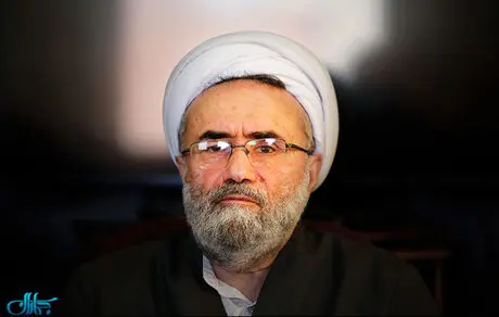 چرا مخالفین فکری خود را صهیونیست یا عامل آمریکا خطاب می‌کنید؟