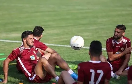  پرسپولیس منتظر اقدام ۲ بازیکن برای تمدید قرارداد 