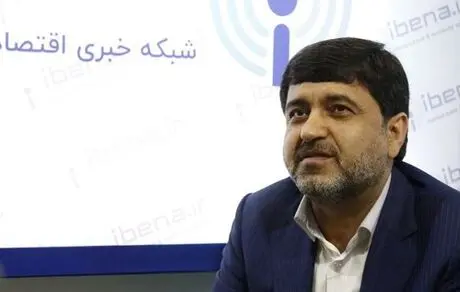 درآمد تسعیر دارایی‌های ارزی بانک‌ها از مالیات معاف و به افزایش سرمایه اختصاص یابد