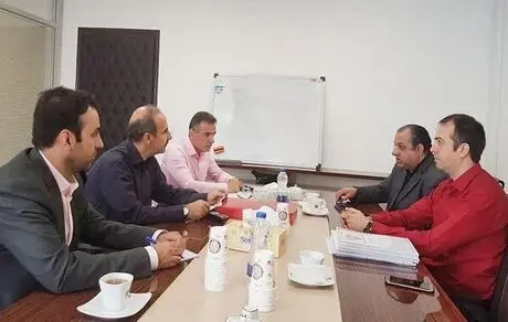 تدبیر انصاریفرد برای تامین قسط دوم قراردادهای پرسپولیس