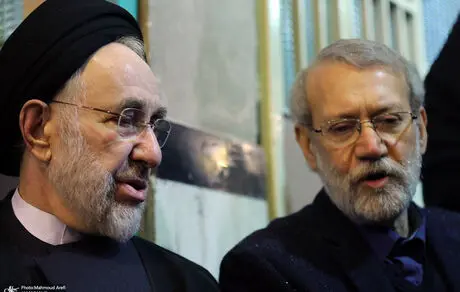 کیهان: کاهش مشارکت مردم در انتخابات تقصیر علی لاریجانی بود