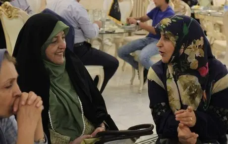 طیبه سیاوشی در مراسم رونمایی مستقل آنلاین