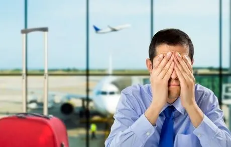 دلایل به تعویق افتادن پرواز استانبول