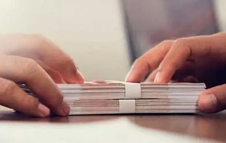 چرا پرداخت وام بدون ضامن متوقف شد؟ 