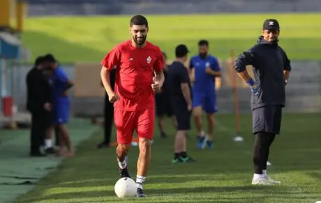 مدافع ملی پوش پا به توپ شد