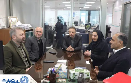 خدمت بانک تجارت به مشتریان با حداکثر کیفیت ادامه دارد