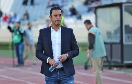 پاشازاده: شرایط استقلال مثل غذایی می‌ماند که نمک ندارد!