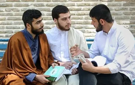 کار به خالص‌سازی حوزه علمیه رسید