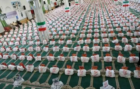 تداوم اهدا کمک‌های مومنانه به نیازمندان در ماه محرم