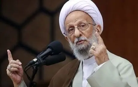 آیت‌الله مصباح یزدی: در گوشه و کنار حوزه، کسانی پیدا می‌شوند که می‌خواهند رهبری را تضعیف کنند؛ با لحن سبک از ایشان یاد می‌کنند / ناسپاسی هم می‌کنند، با این که شاید استصحاب قهقرا را بهتر از من بلد باشند / رسانه‌های مجازی دائما افکار کفرآمیز تزریق می‌کنند
