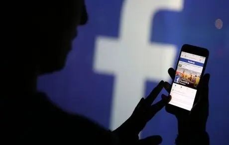 مراحل حذف حساب فیس بوک در آیفون