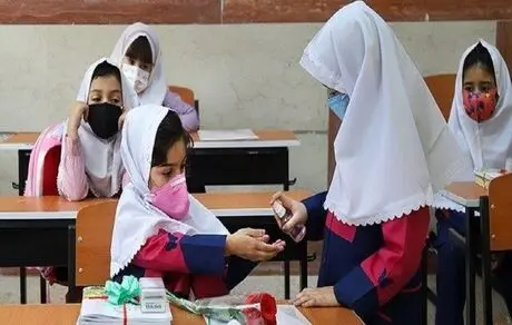 کرونا فقط با  «آموزش حضوری» منتقل نمی شود که بهانه می‌آورید! 