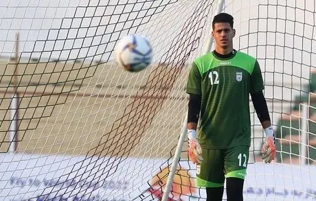 پس از اختلاف‌نظر با بیرانوند؛ باشگاه پرسپولیس با نیازمند وارد مذاکره شد