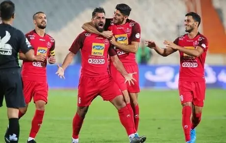 زادمهر: پرسپولیس دستش را برای استقلال «رو» نکرد
