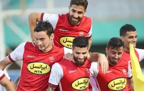 یک مهاجم از پرسپولیس حق فروش پیراهنش می‌خواست!