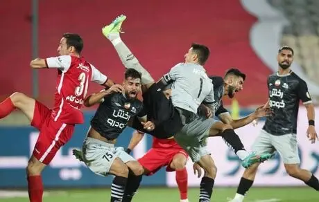 بازی پرسپولیس و تراکتور در تبریز بدون تماشاگر شد!
