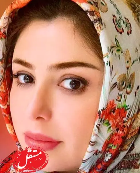 گریم جوونانه نیوشا ضیغمی + عکس