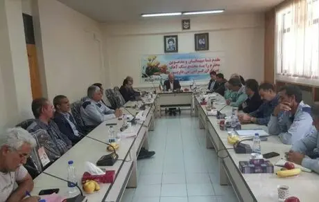 پیربکران به سوی چند محصولی شدن گام بردارد