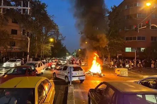 در اعتراضات ۹۸، فقط در ۳ روز ۲۳۰ نفر کشته شدند! 
