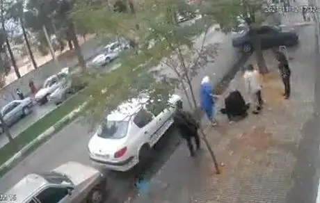 فرونشست زمین در خیابان‌های اصفهان