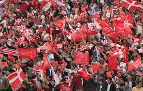 بوقچی های سرخپوشان مدیران پرسپولیس را تهدید کردند 