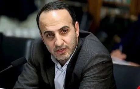 عطر قرآن باید همه فضای دانشگاه‌ها را پر کند!