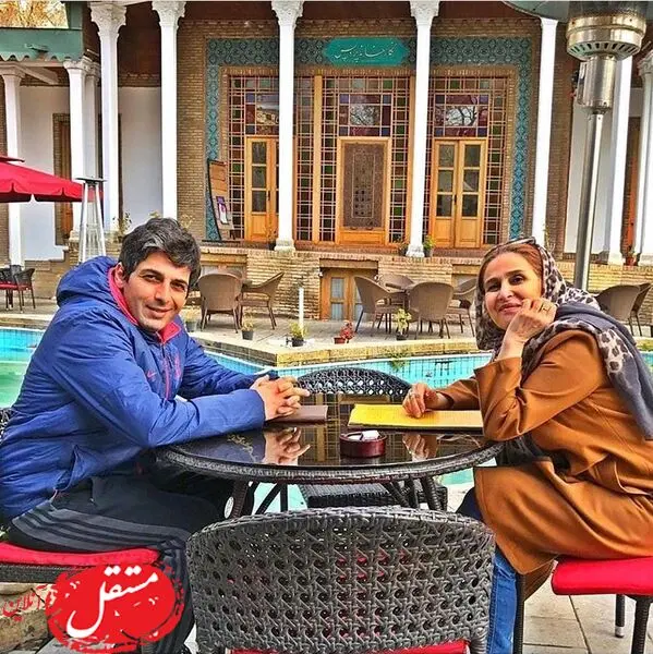 حمید گودرزی و مادرش در عمارت + عکس