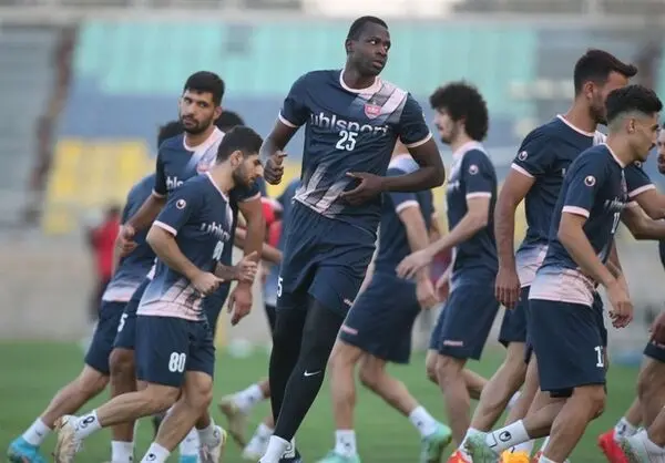  بازگشت دیاباته و صادقی به تمرینات گروهی پرسپولیس 